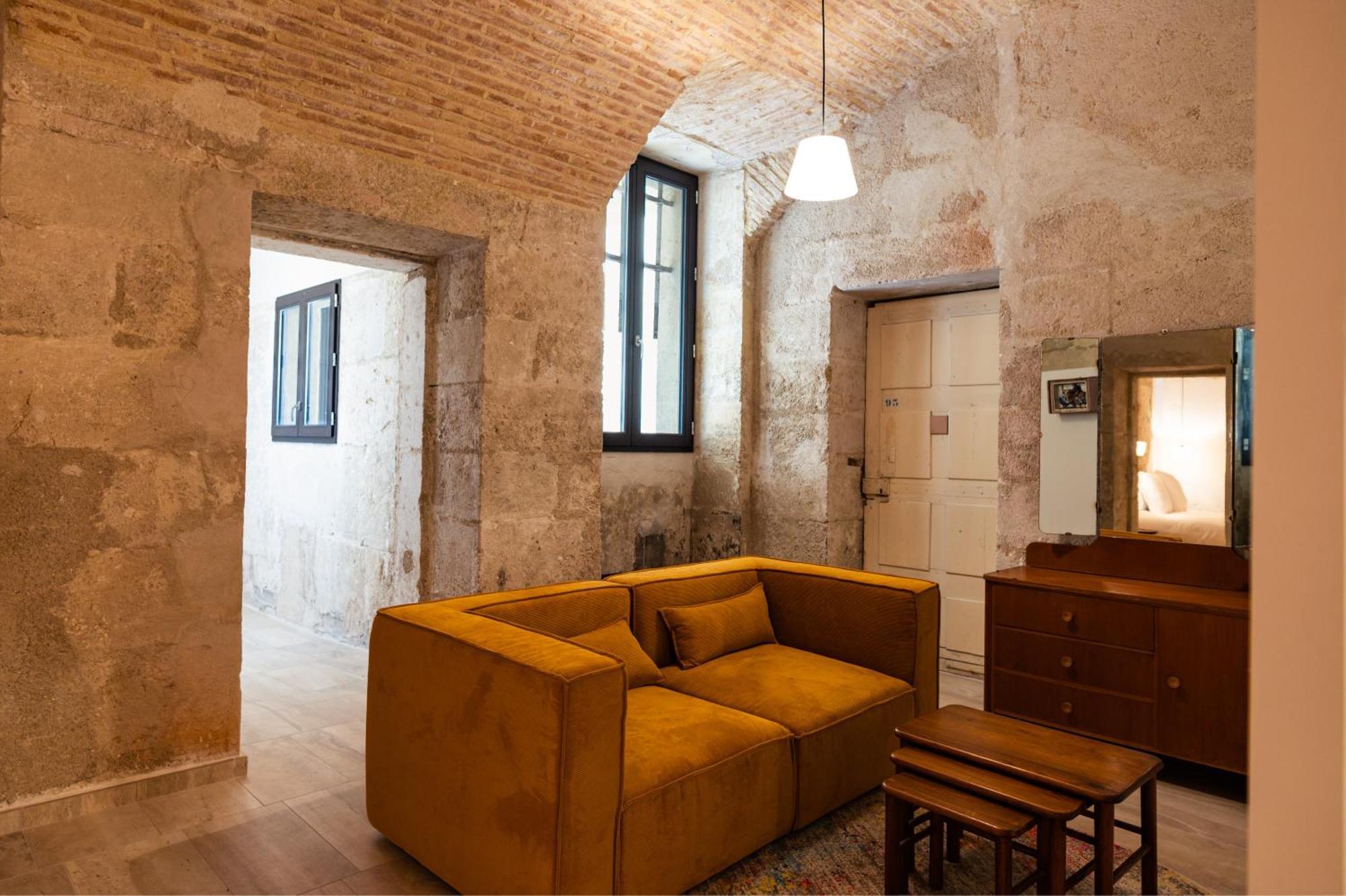 Hotel La Prison Μπεζιέ Εξωτερικό φωτογραφία