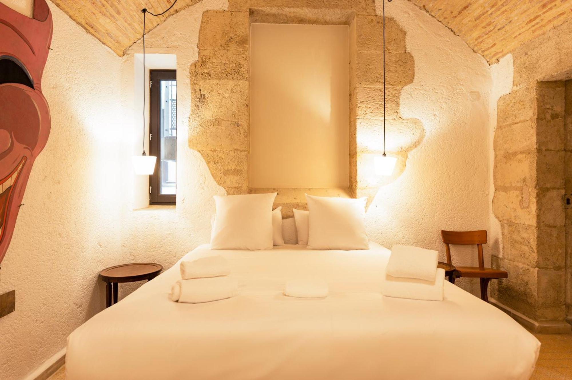 Hotel La Prison Μπεζιέ Δωμάτιο φωτογραφία